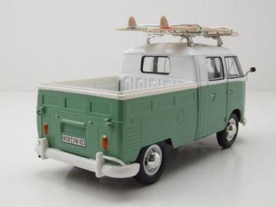 VW T1 Bus DoKa Pritsche grün weiß mit Campingausrüstung Modellauto 1:24 Motormax