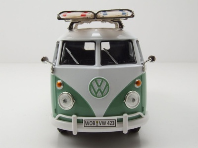 VW T1 Bus DoKa Pritsche grün weiß mit Campingausrüstung Modellauto 1:24 Motormax