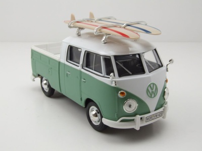 VW T1 Bus DoKa Pritsche grün weiß mit Campingausrüstung Modellauto 1:24 Motormax