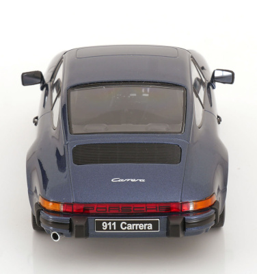 Porsche 911 Carrera Coupe 1983 dunkelblau metallic Modellauto 1:18 KK Scale