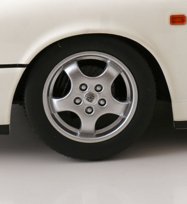 Porsche 911 (964) RS Cup Felgen 1992 weiß Modellauto 1:12 KK Scale