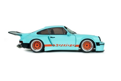 Porsche 911 KS-R Khyzyl Saleem 2026 hellblau orange Modellauto 1:18 Solido