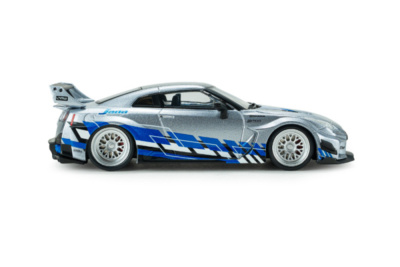 Nissan GT-R R35 Liberty Walk Silhouette 2020 silber blau Modellauto 1:43 Solido