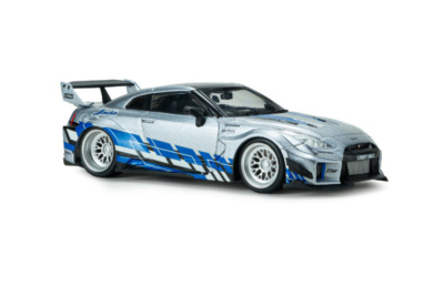 Nissan GT-R R35 Liberty Walk Silhouette 2020 silber blau Modellauto 1:43 Solido