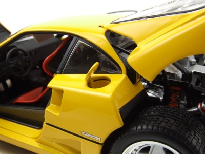 Ferrari F40 1987 gelb Modellauto 1:18 Kyosho