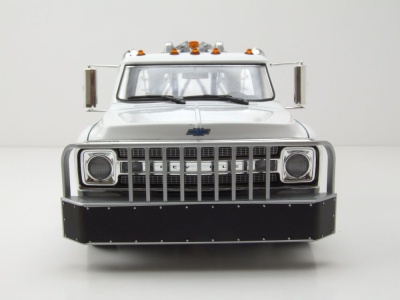 Chevrolet C-30 Dually Wrecker 1969 weiß Abschlepper Fall Guy Stuntman Modellauto 1:18 Greenlight Collectibles