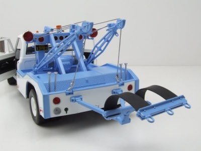 Chevrolet C-30 Dually Wrecker 1969 weiß Abschlepper Starsky and Hutch Modellauto 1:18 Greenlight Collectibles