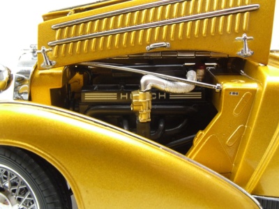 Horch 855 Roadster 1939 gold Modellauto 1:18 Sun Star