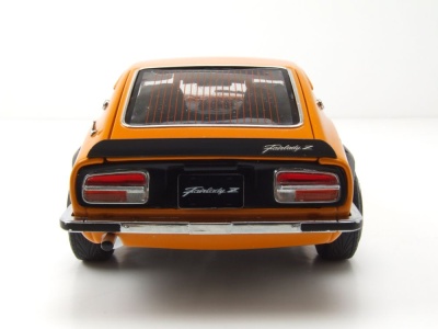Datsun Fairlady Z (S30) 1971 orange Carbonhaube Modellauto 1:18 Sun Star
