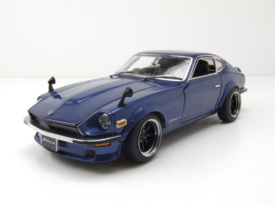 Datsun Fairlady Z (S30) 1971 blau metallic Modellauto 1:18 Sun Star