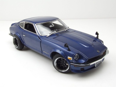 Datsun Fairlady Z (S30) 1971 blau metallic Modellauto 1:18 Sun Star