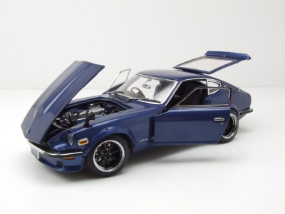 Datsun Fairlady Z (S30) 1971 blau metallic Modellauto 1:18 Sun Star