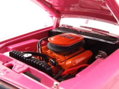 Dodge Challenger R/T 440 Six Pack 1970 pink weiß Modellauto 1:18 Greenlight Collectibles