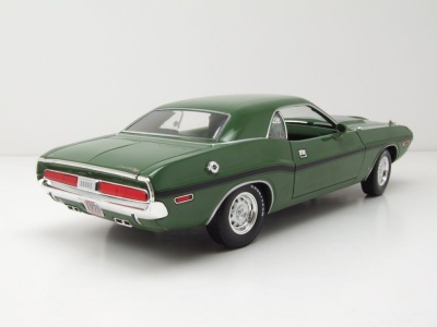 Dodge Challenger R/T Hemi 1970 grün Mr....