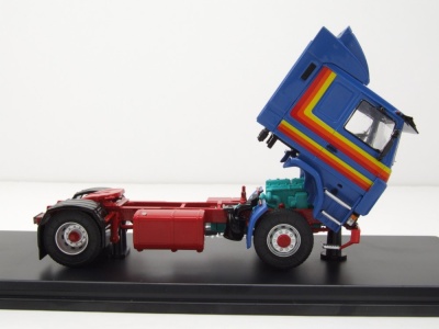 Scania 113 M Zugmaschine 1987 blau Modellauto 1:43 Premium ClassiXXs