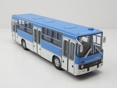 Ikarus 260.06 Bus 1975 hellblau weiß Modellauto 1:43 Premium ClassiXXs