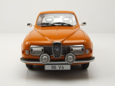 Saab 96 V4 1970 orange Modellauto 1:18 MCG
