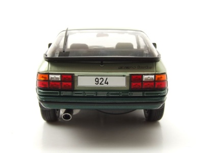 Porsche 924 Turbo 1979 hellgrün dunkelgrün Modellauto 1:18 MCG