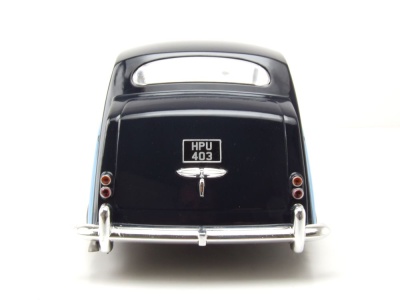 Rolls Royce Silver Wraith Empress Hooper RHD 1956 schwarz hellblau Modellauto 1:18 MCG