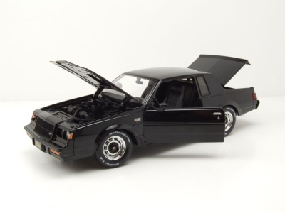 Buick Grand National 1987 schwarz Modellauto 1:18 Maisto