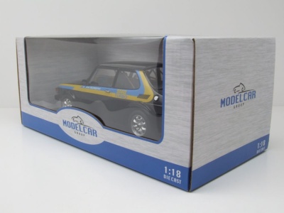 Saab 99 Turbo 1977 schwarz Modellauto 1:18 MCG