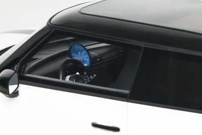 Mini Cooper S 2025 weiß metallic Modellauto 1:18 Ottomobile
