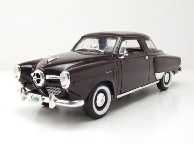 Studebaker Champion 1950 dunkelrot Modellauto 1:18 Lucky...