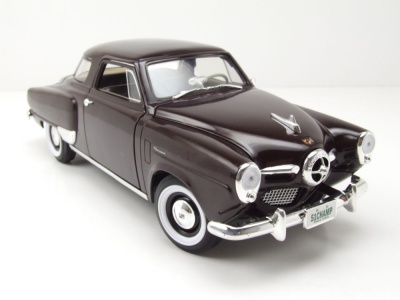 Studebaker Champion 1950 dunkelrot Modellauto 1:18 Lucky Die Cast