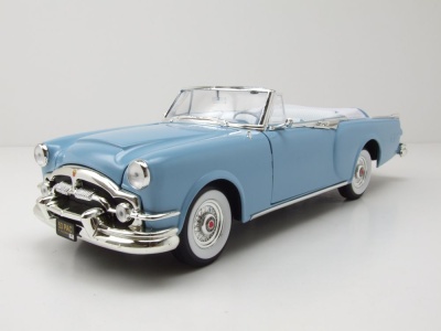 Packard Caribbean Convertible 1953 hellblau Modellauto...