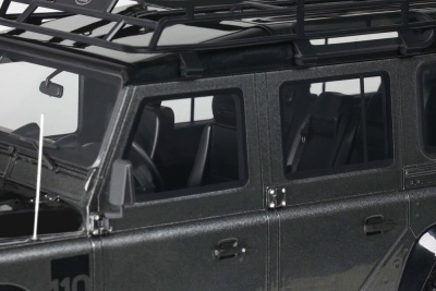 Land Rover Defender 110 SW Adventure Edition 2016 grau Modellauto 1:18 GT Spirit