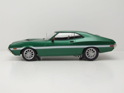 Ford Gran Torino Sport 1972 grün metallic Modellauto 1:18 ixo models