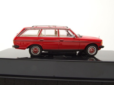 Mercedes 200 T S123 Kombi 1979 rot Modellauto 1:43 ixo models