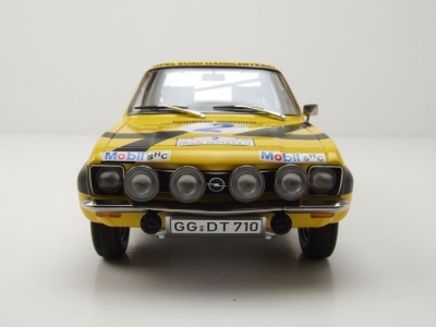 Opel Ascona A #2 Rallye Acropolis 1975 gelb Röhrl Geistdörfer Modellauto 1:18 MCG