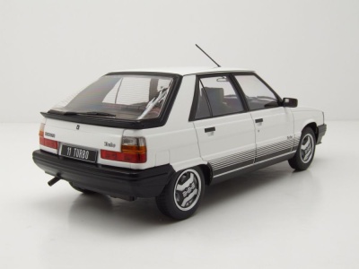 Renault 11 Turbo 1985 weiß Modellauto 1:18 MCG