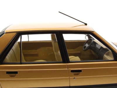Renault 11 GTL 1985 beige metallic Modellauto 1:18 MCG
