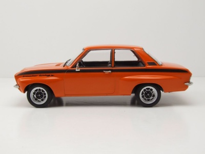 Opel Ascona A 1973 orange schwarz Modellauto 1:18 MCG