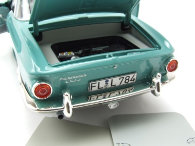 VW Karmann Ghia 1500 Typ 34 1961 hellgrün weiß Modellauto 1:18 Norev