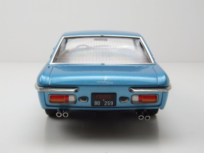 Lamborghini Islero S 1969 hellblau metallic Modellauto 1:18 KK Scale