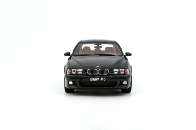 BMW M5 E39 2000 schwarz metallic Modellauto 1:18 Ottomobile