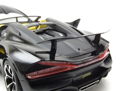 Bugatti W16 Mistral schwarz Modellauto 1:18 Bburago