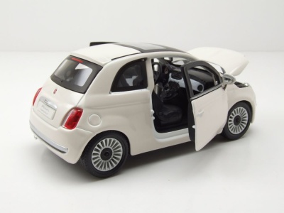Fiat 500 2007 weiß Modellauto 1:24 Bburago