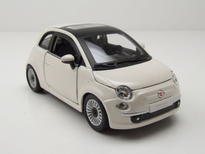 Fiat 500 2007 weiß Modellauto 1:24 Bburago
