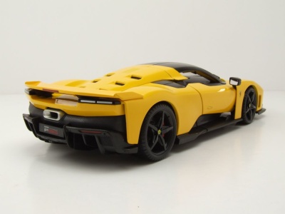 Ferrari F80 2024 gelb Modellauto 1:18 Bburago
