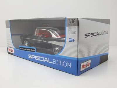 Chevrolet Bel Air Coupe 1957 schwarz Modellauto 1:18 Maisto
