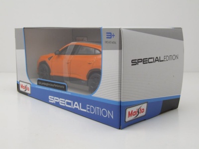 Lamborghini Urus Performante orange Modellauto 1:24 Maisto