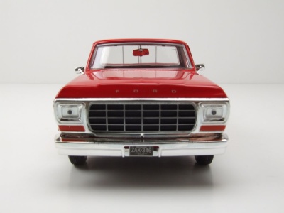Ford F-150 Custom Pick Up 1979 rot Modellauto 1:24 Motormax