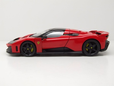 Ferrari F80 2024 rot schwarze Felgen Modellauto 1:18 Bburago Signature