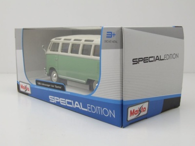 VW T1 Samba Bus 1962 hellgrün weiß Modellauto 1:25 1:24 Maisto