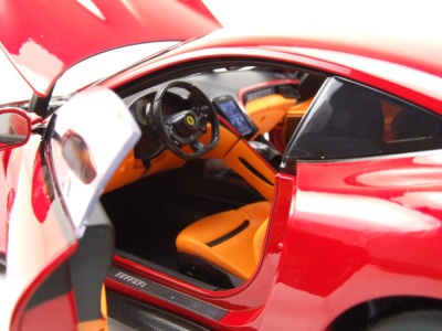 Ferrari Roma 2019 rot Modellauto 1:18 Polistil