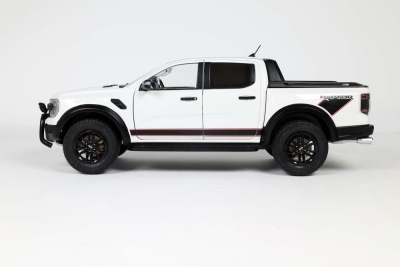 Ford Ranger Raptor Pick Up 2024 weiß Modellauto 1:18 Solido
